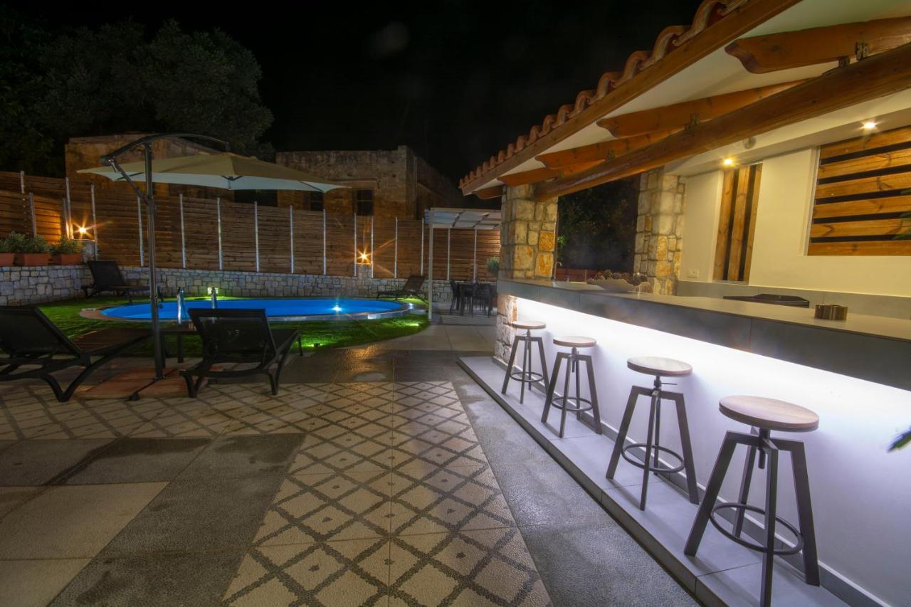 Casa Christina-Luxury Villa キサモス エクステリア 写真